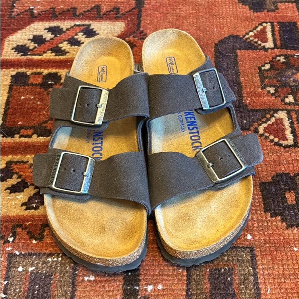 Birkenstock Arizona Sandal Size 37, Ladies 6